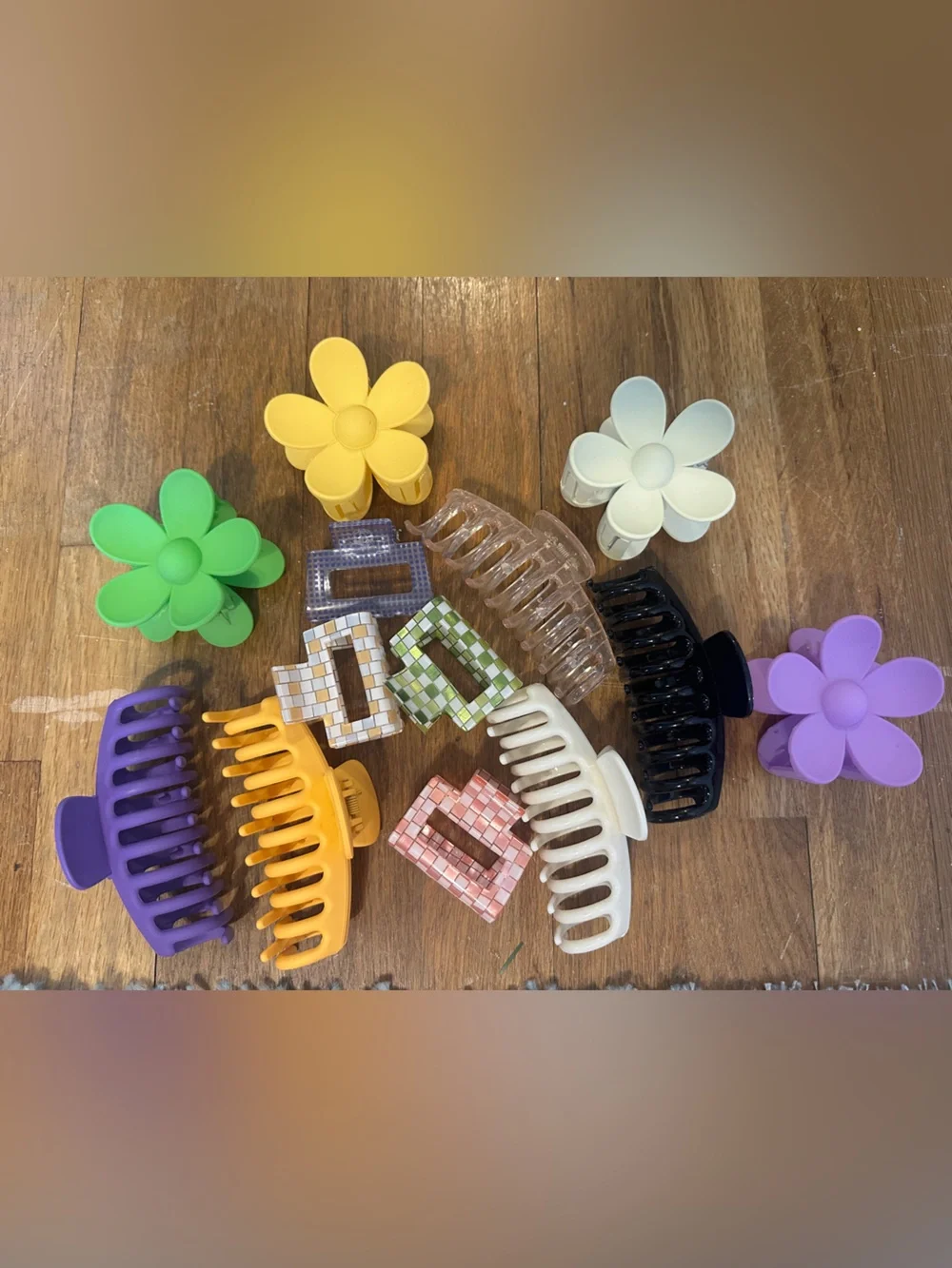 Assorted Hair Clips Set - Colorful Flower & Claw Clips